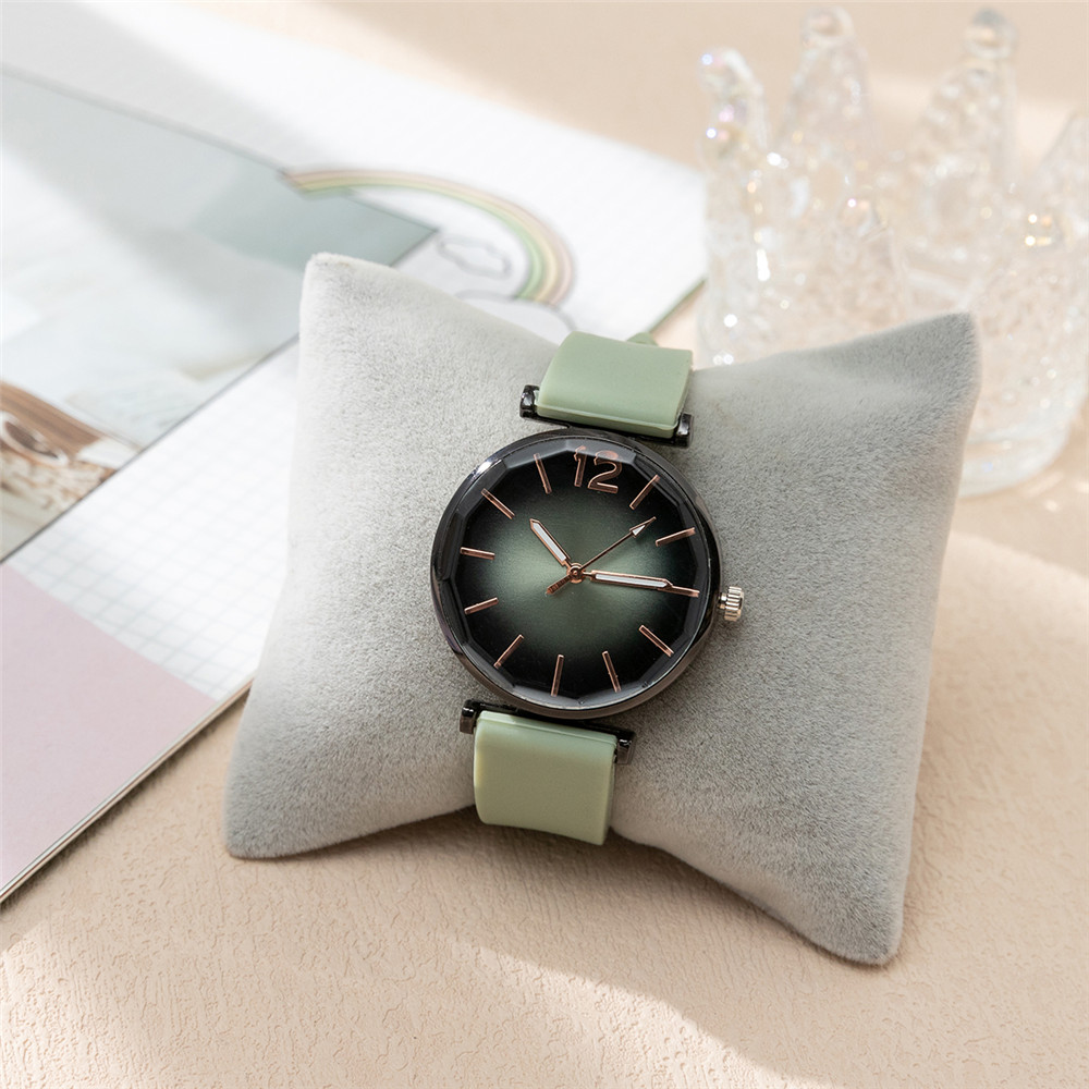 Jam tangan kuarsa Dial hitam s - Silicone Band Women ulasan dan harga